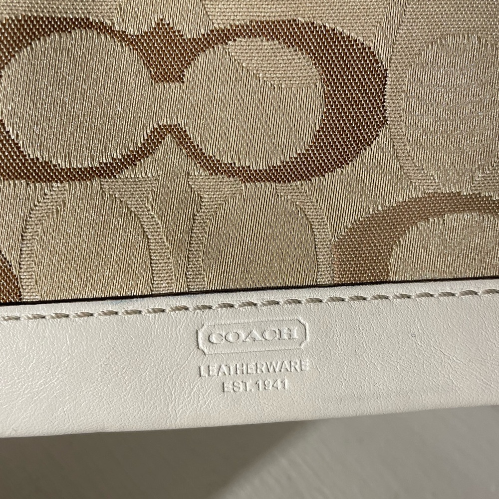 Coach Key/ID card case - Picture 5 of 6